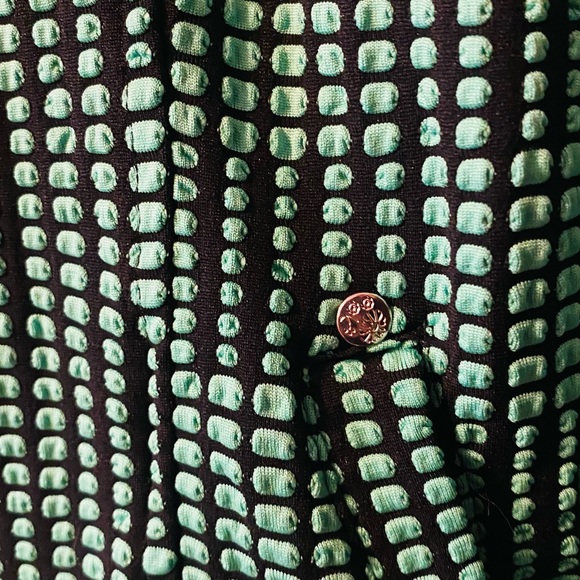 3/4 Sleeve Jacket - Picture 2 of 5